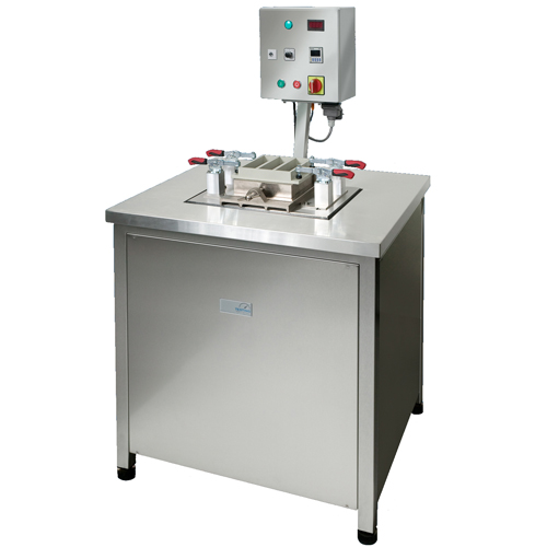 ABMB 1022001S Vibrating table for three gang mould TESTING with fast-action clamp fitting
